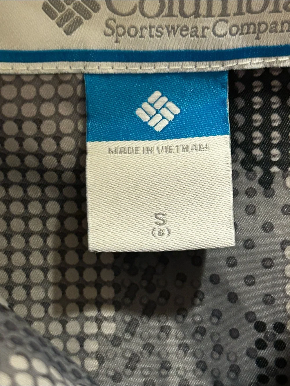Columbia Kids Gray Pixel Camo Hooded Rain Jacket size 8